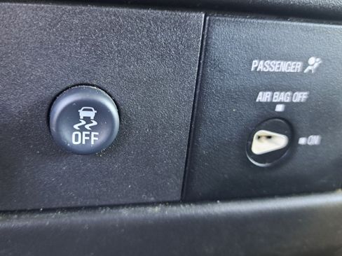 Used 2014 Chevrolet Express 2500 LT w/ LT Preferred Equipment Group image 14