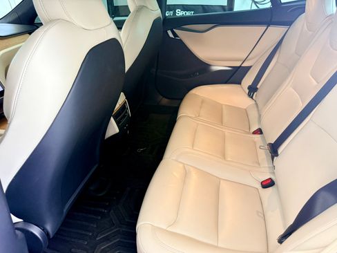 Used 2020 Tesla Model S AWD image 10