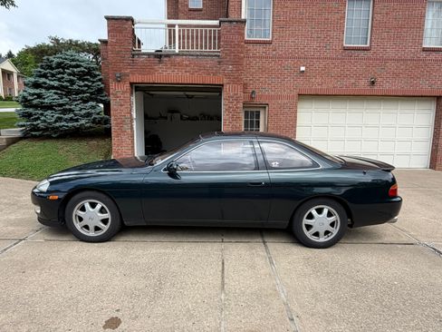 Used 1992 Lexus SC 400 Coupe RWD image 2