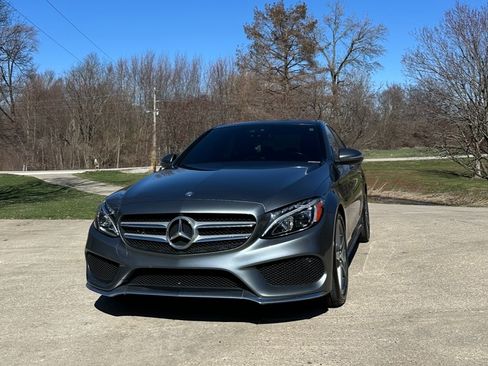 Used 2017 Mercedes-Benz C 300 4MATIC Sedan image 1