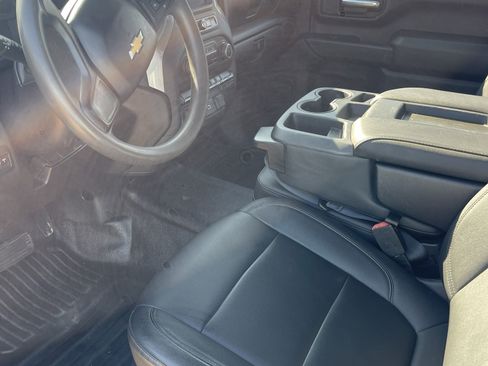 Used 2020 Chevrolet Silverado 2500 W/T w/ WT Convenience Package image 11