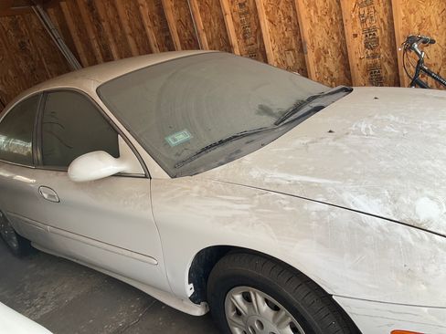 Used 1999 Mercury Sable GS image 1