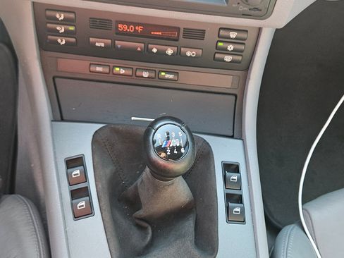 Used 2003 BMW M3 Coupe image 16