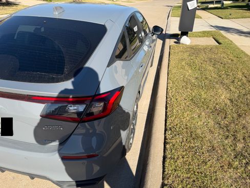 Used 2025 Honda Civic Sport Touring image 6