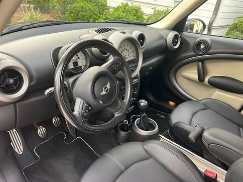 Used 2012 MINI Cooper Countryman S image 9