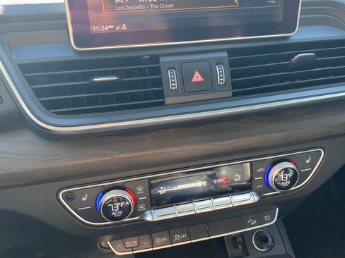 Used 2018 Audi Q5 2.0T Premium image 9