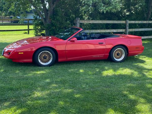 Used 1992 Pontiac Firebird Trans Am image 18