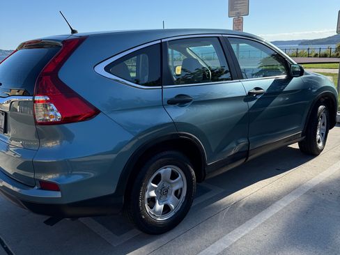 Used 2015 Honda CR-V LX image 5