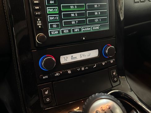 Used 2006 Chevrolet Corvette Z06 w/ Preferred Equipment Group image 18