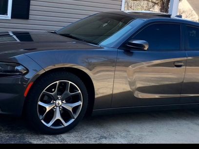 Used 2017 Dodge Charger SXT w/ Plus Group