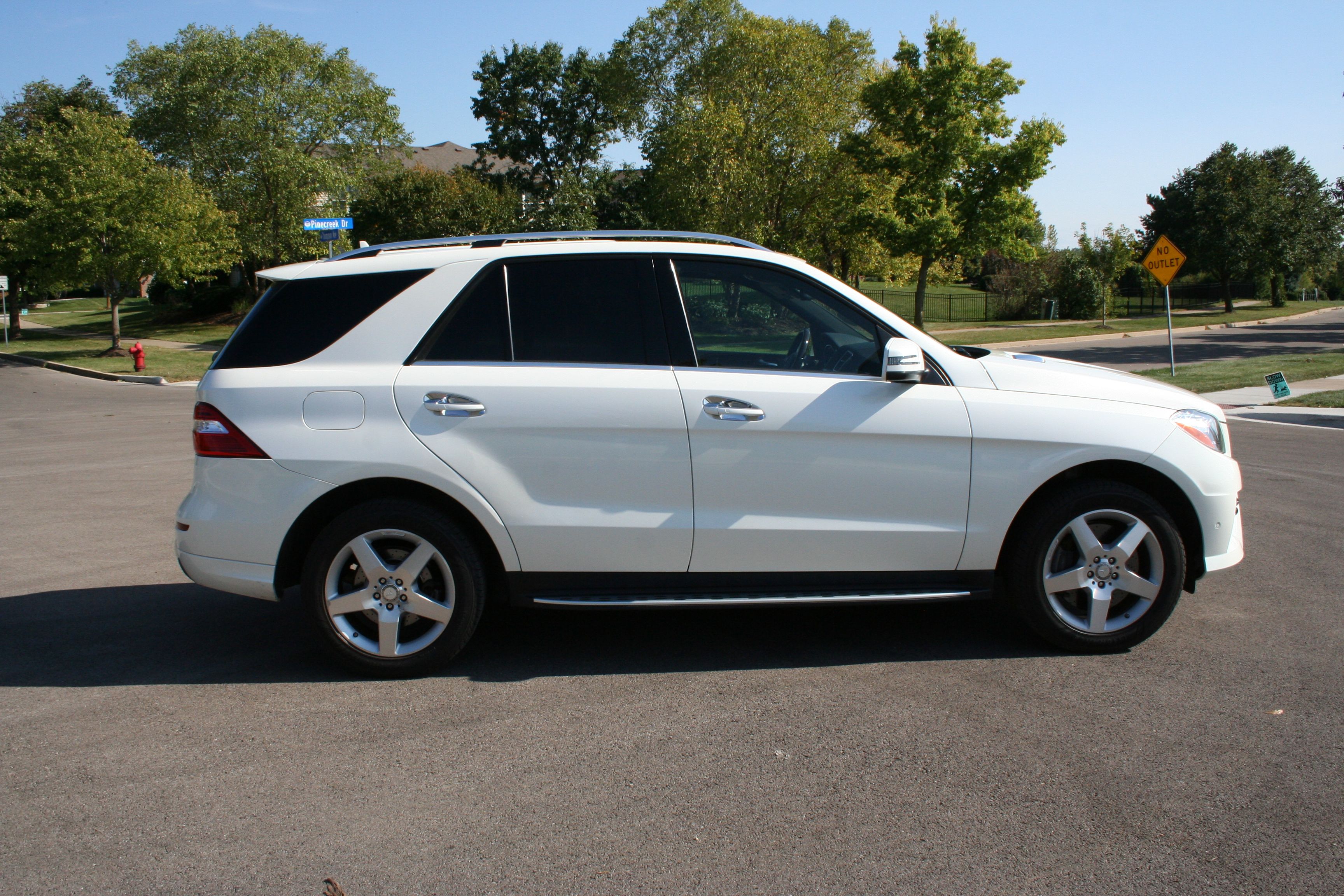 Used 2013 Mercedes-Benz ML 550 4MATIC image 5