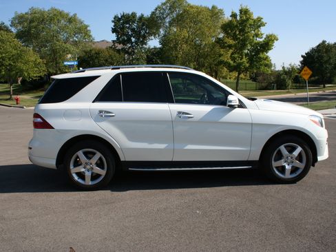 Used 2013 Mercedes-Benz ML 550 4MATIC image 5