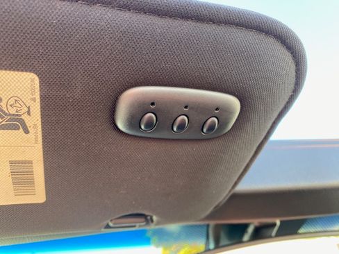 Used 2007 Chevrolet Corvette Convertible w/ Preferred Equipment Group image 21