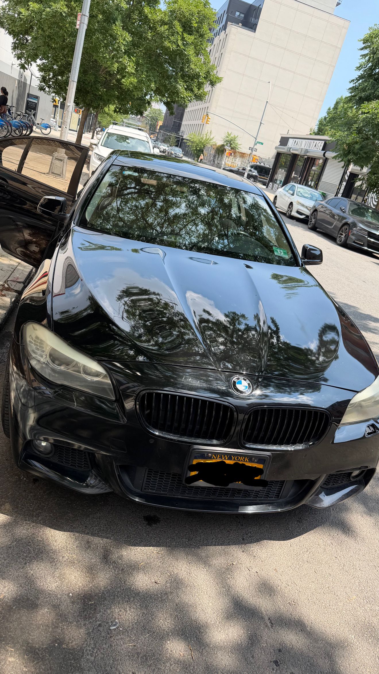 Used 2013 BMW 528i xDrive Sedan AWD/4WD image 10