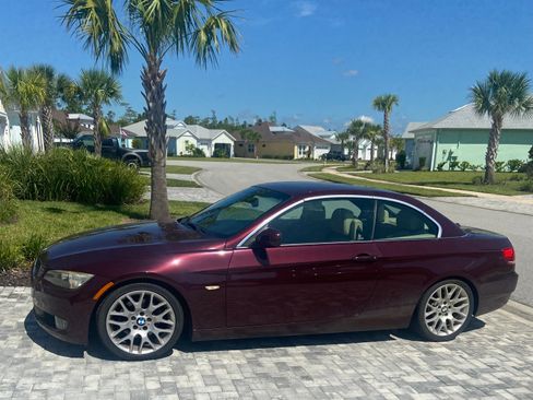 Used 2010 BMW 328i Convertible RWD image 1
