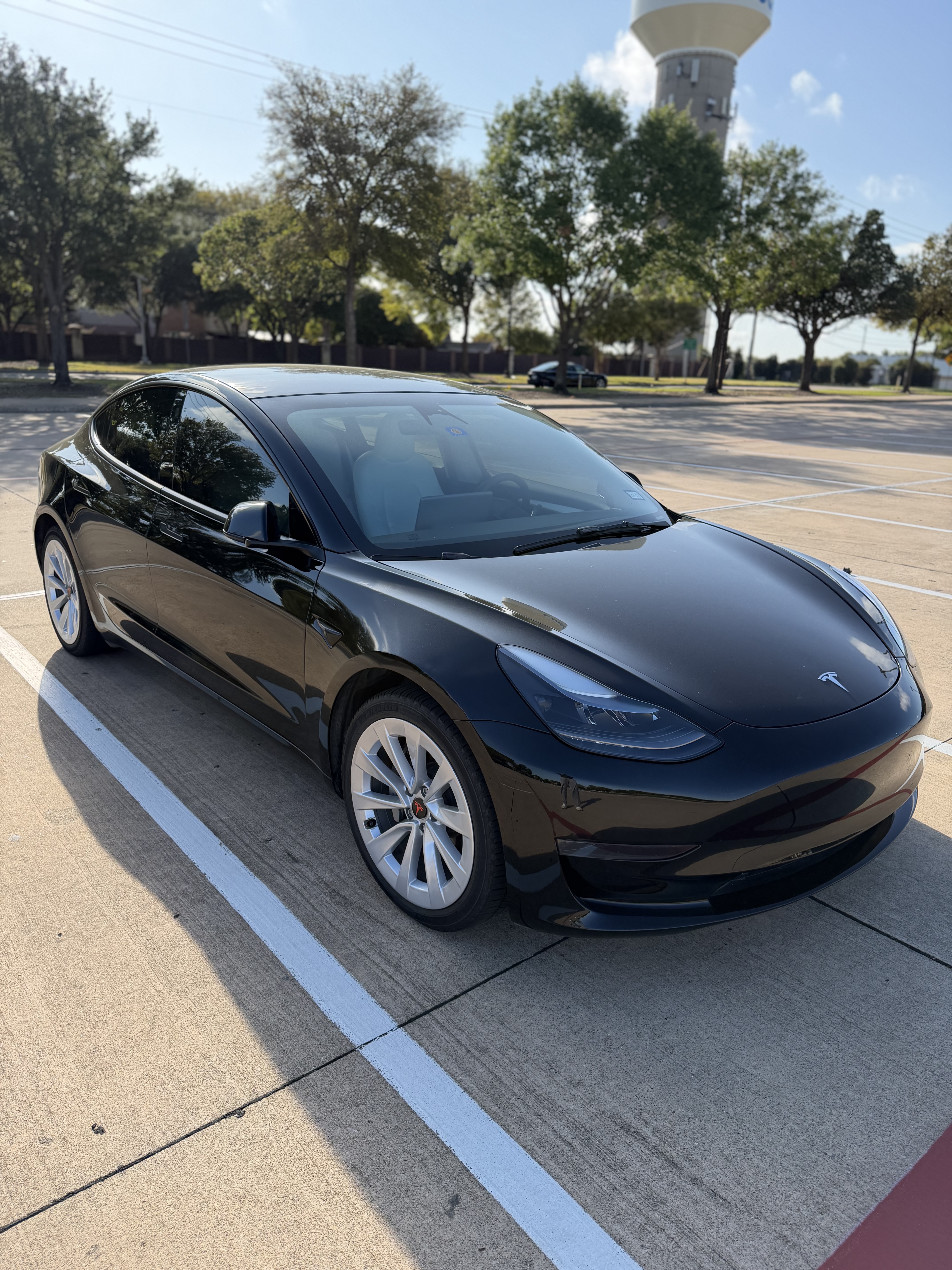 Used 2023 Tesla Model 3 Standard Range RWD image 6