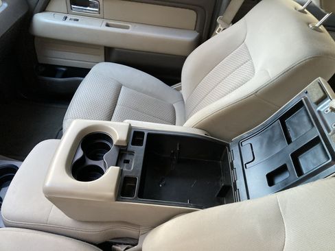 Used 2009 Ford F150 XLT AWD/4WD image 13