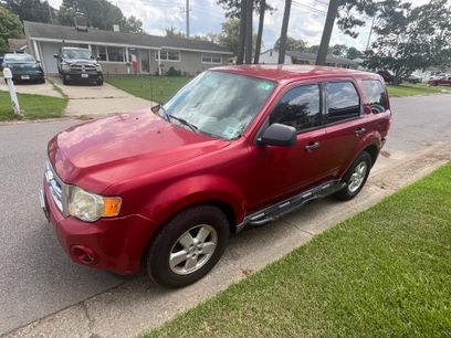 Used 2010 Ford Escape XLS