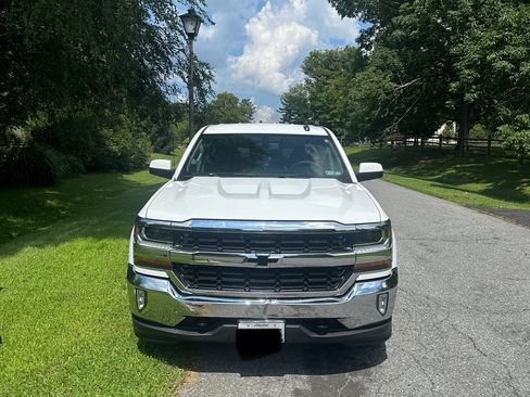 Used 2017 Chevrolet Silverado 1500 LT w/ All Star Edition AWD/4WD image 1