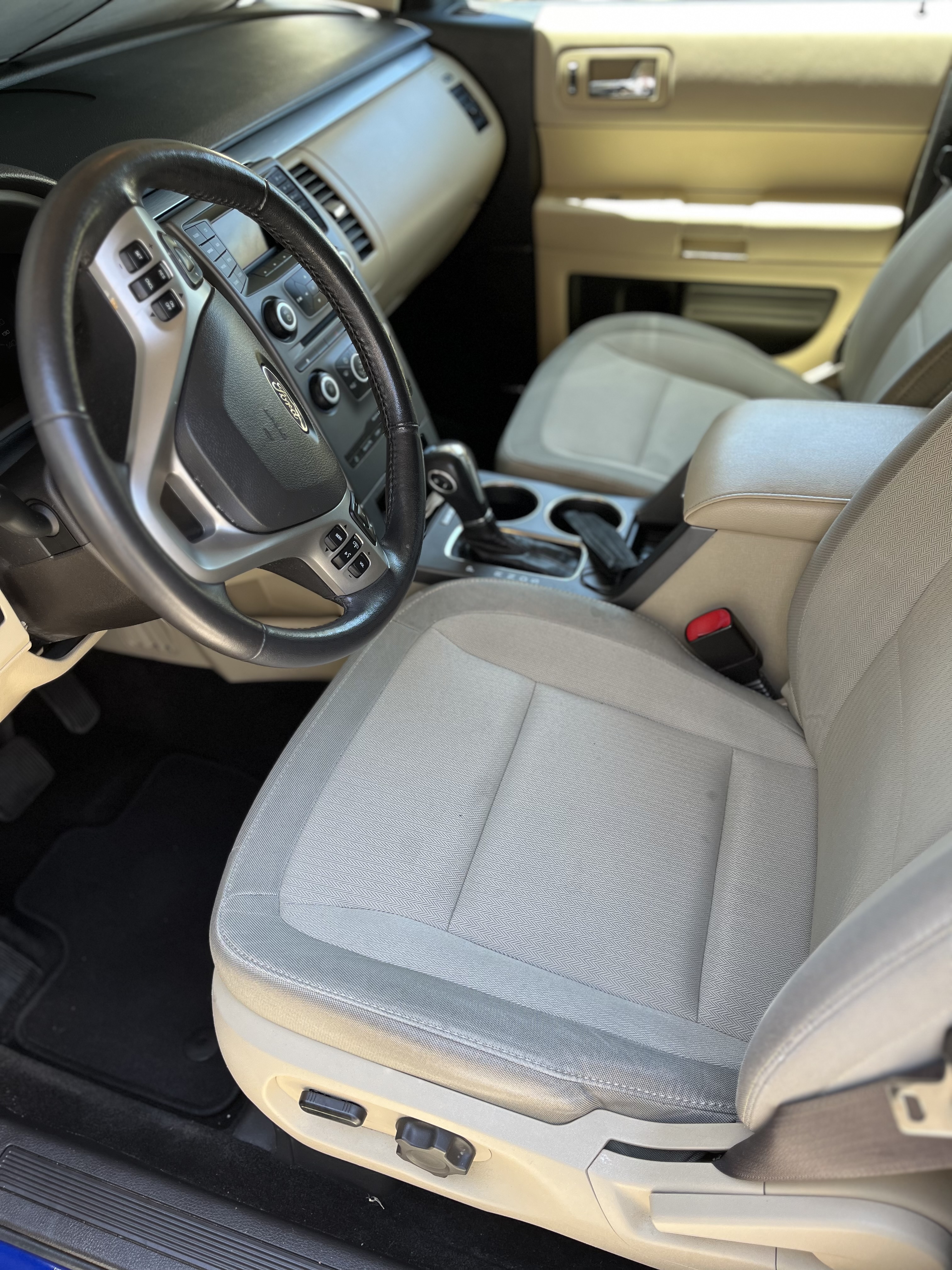Used 2014 Ford Flex SE FWD image 6