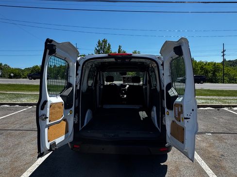 Used 2021 Ford Transit Connect XL FWD image 10