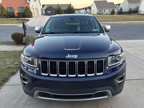 Used 2015 Jeep Grand Cherokee Limited image 2