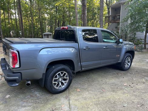 Used 2020 GMC Canyon All Terrain w/ Trailering Package AWD/4WD image 5