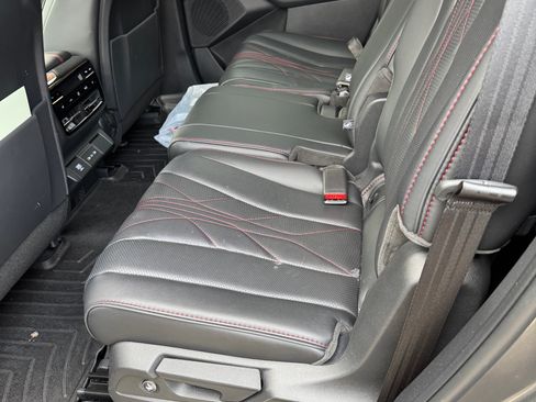 Used 2026 Acura MDX Type S AWD/4WD image 13