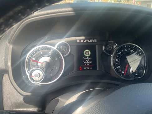 Used 2019 RAM 3500 Big Horn w/ Towing Technology Group image 6