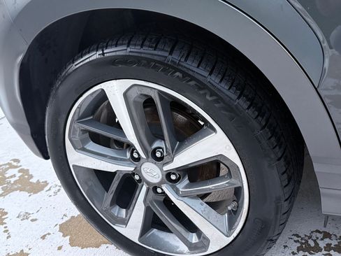 Used 2019 Hyundai Kona Limited FWD image 25