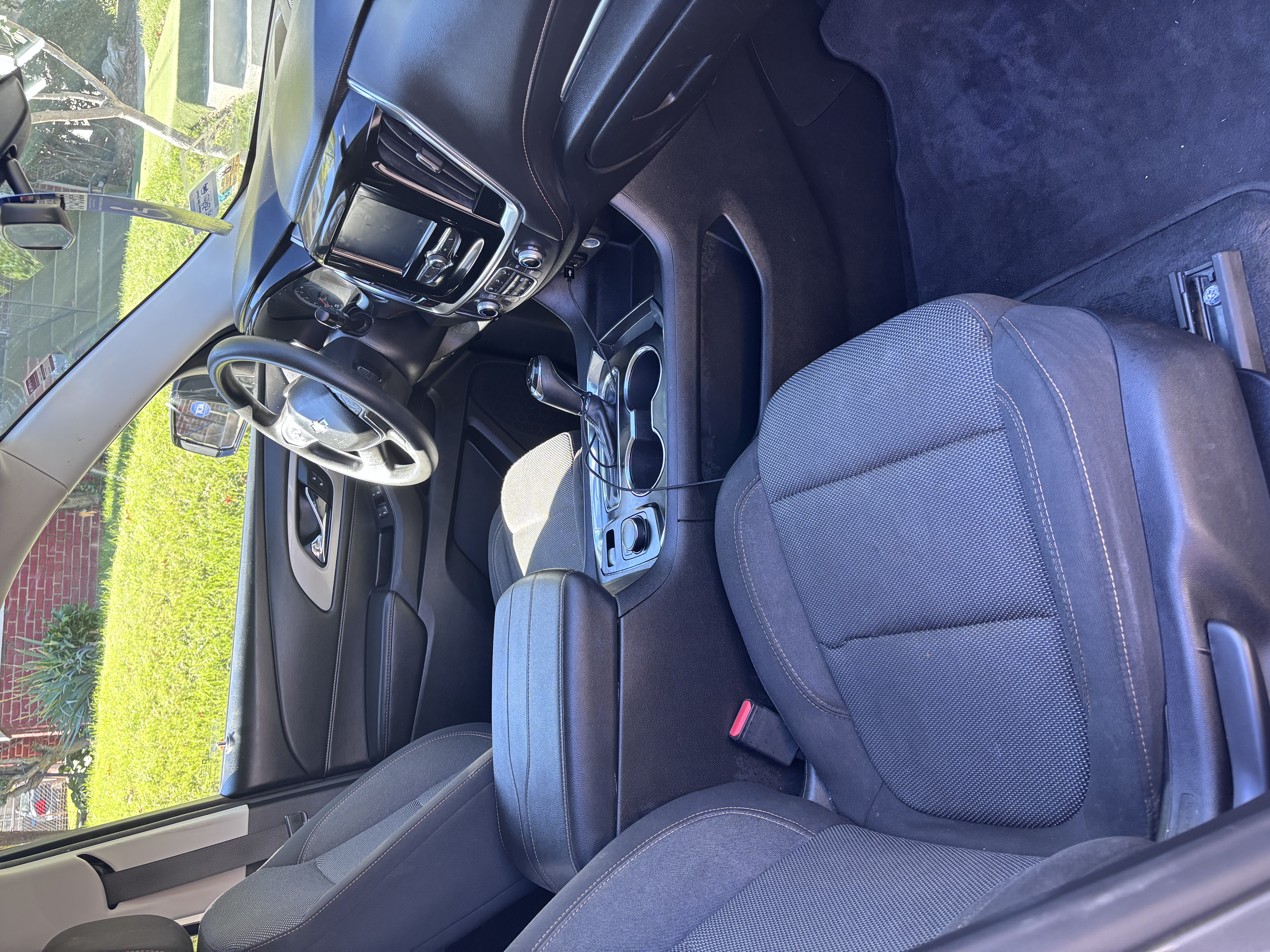 Used 2019 Chevrolet Traverse LS FWD image 10