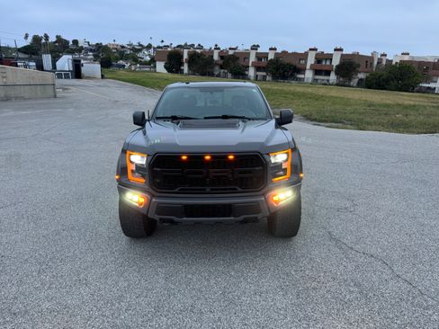 Used 2018 Ford F150 Raptor w/ Equipment Group 802A Luxury image 2