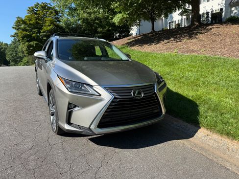 Used 2018 Lexus RX 350 AWD w/ Premium Package image 6