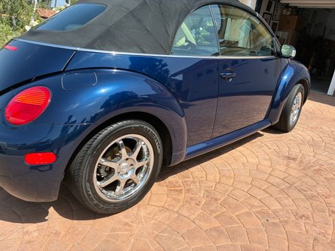 Used 2004 Volkswagen Beetle GLS FWD image 20