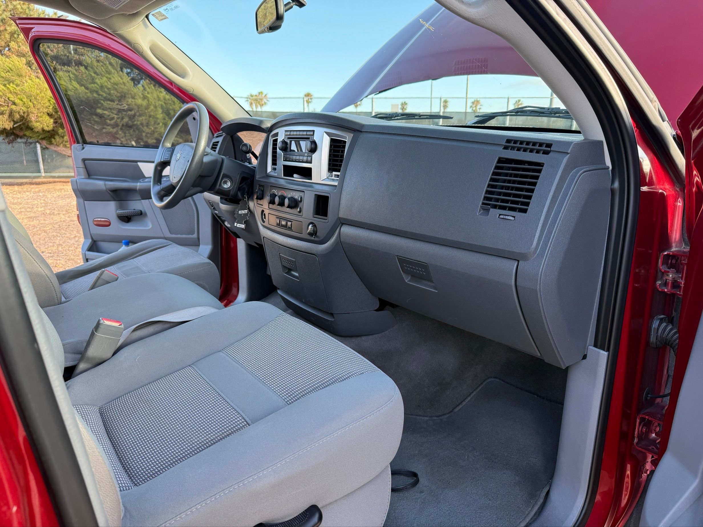 Used 2009 Dodge Ram 2500 Truck SLT w/ Trailer Tow Group AWD/4WD image 10