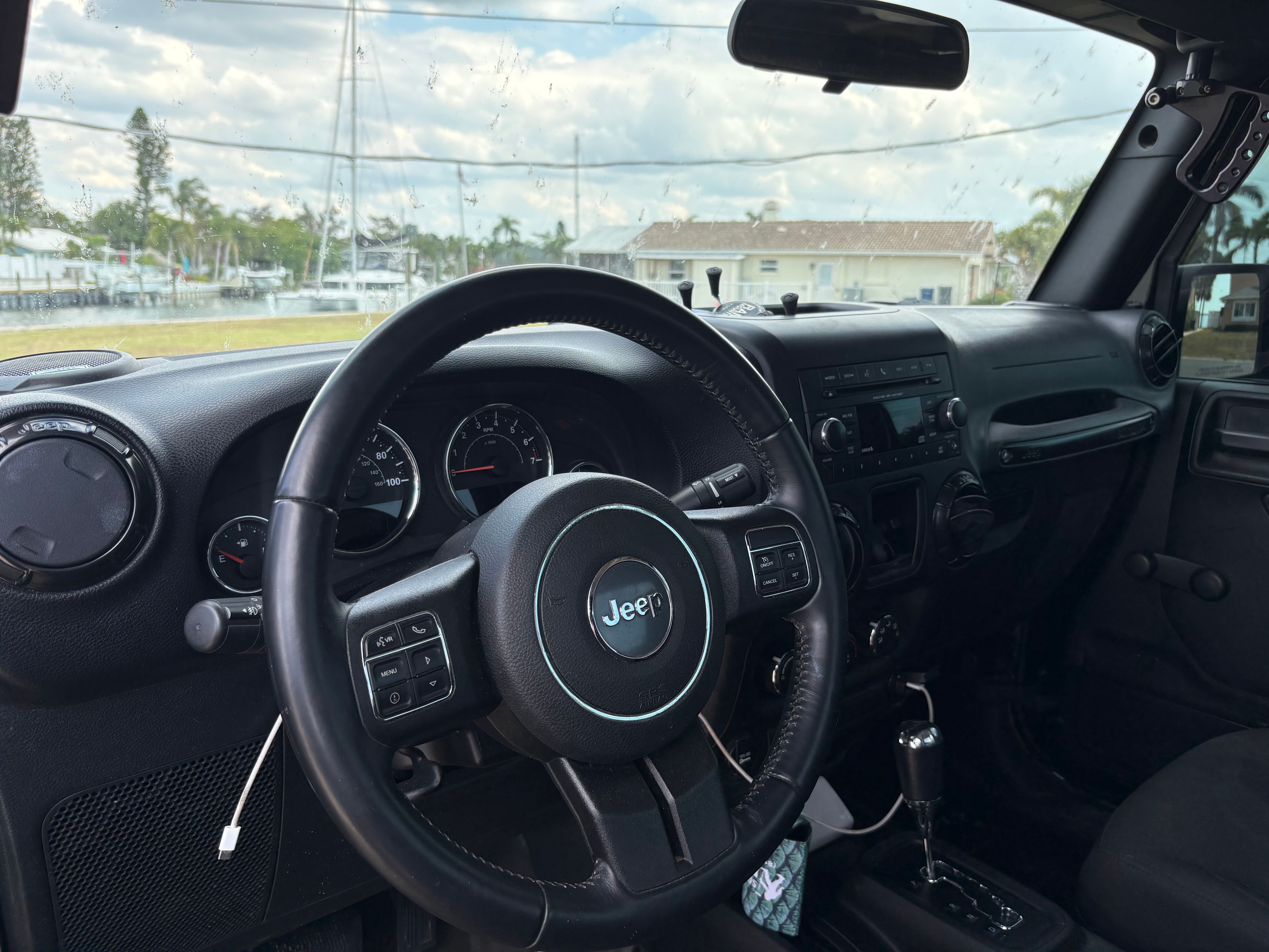 Used 2017 Jeep Wrangler Unlimited Sport w/ Connectivity Group AWD/4WD image 8