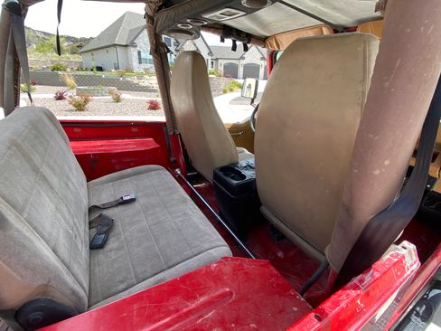 Used 1993 Jeep Wrangler S AWD/4WD image 13