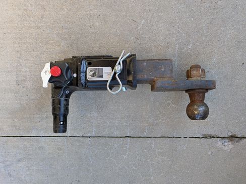 Used 2020 Mercedes-Benz GLB 250 4MATIC image 24