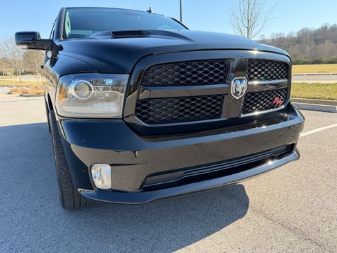 Used 2014 RAM 1500 Sport w/ Convenience Group image 16