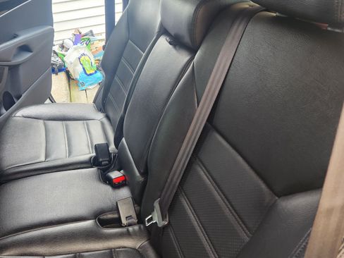 Used 2016 Kia Sorento LX w/ LX Convenience Package image 13