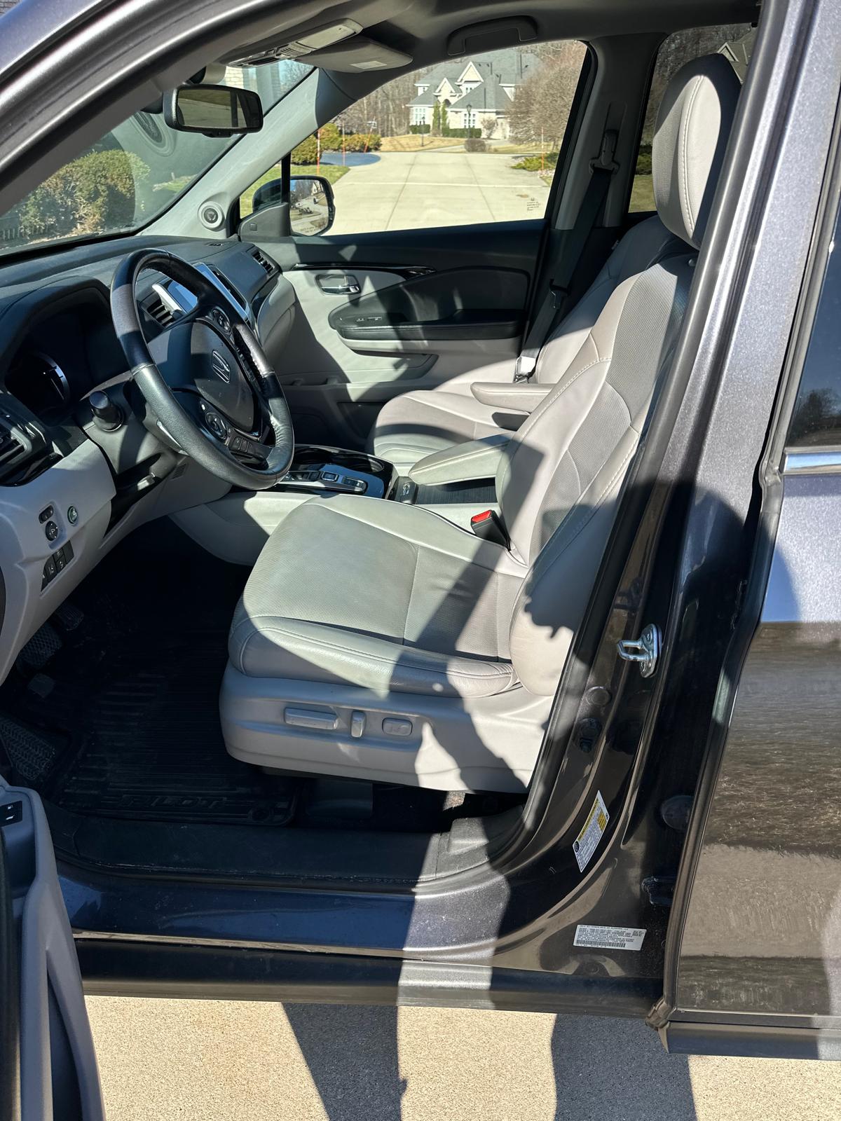 Used 2018 Honda Pilot Elite image 10
