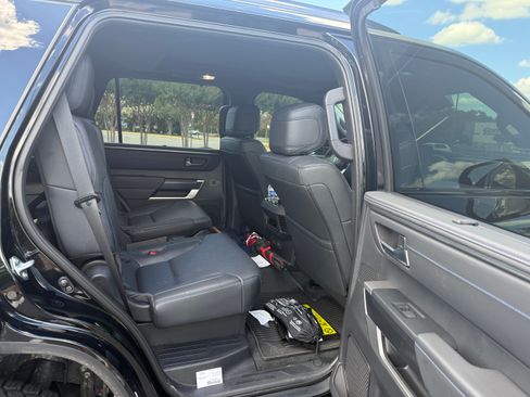 Used 2025 Toyota Sequoia Platinum AWD/4WD image 15