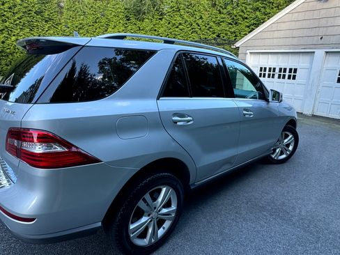 Used 2014 Mercedes-Benz ML 350 4MATIC image 21