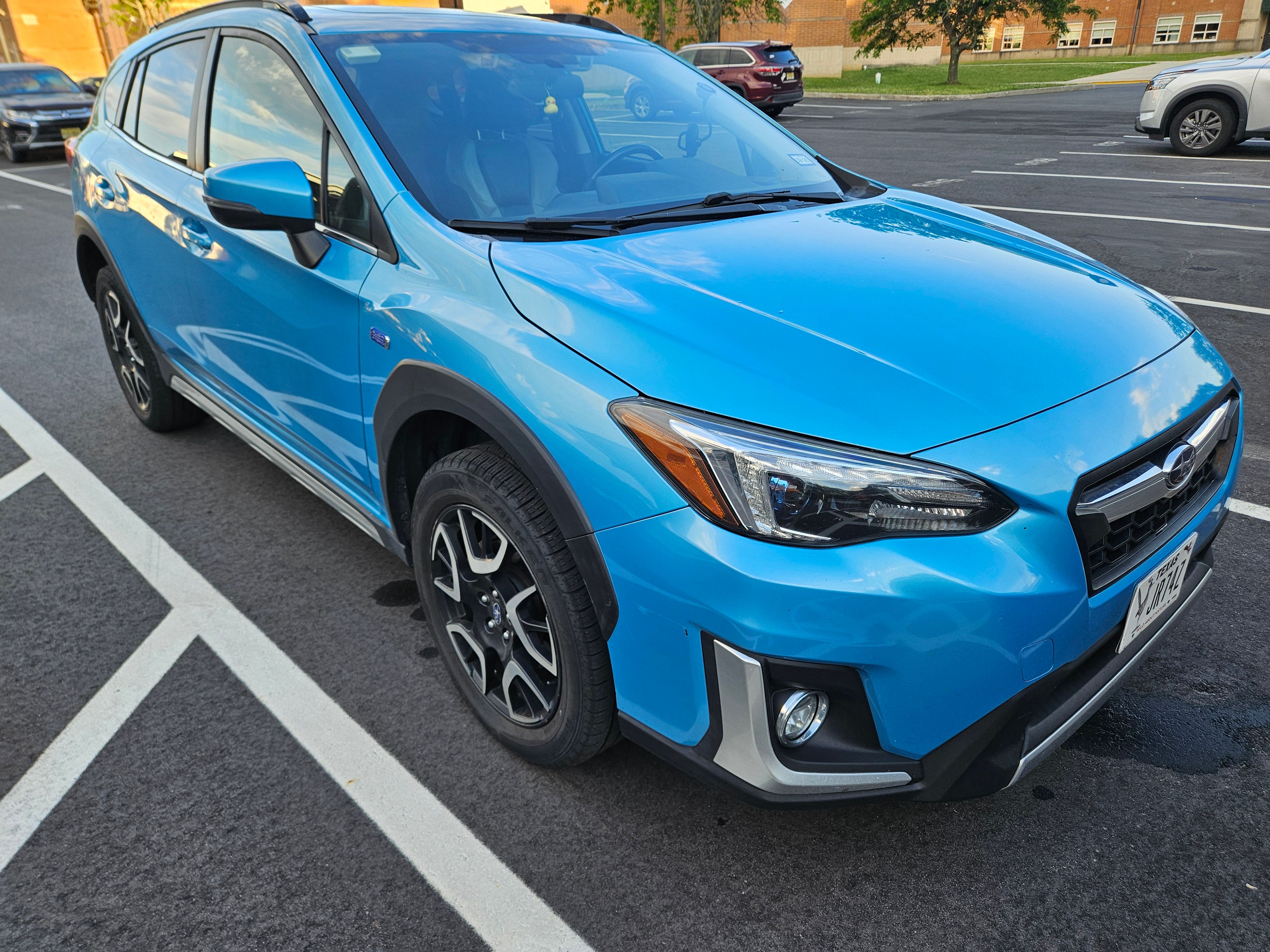 Used 2019 Subaru Crosstrek Hybrid AWD/4WD image 4