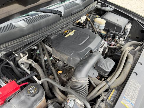 Used 2010 Chevrolet Silverado 1500 LT w/ Power Pack Plus AWD/4WD image 13