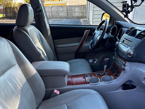 Used 2008 Toyota Highlander Limited image 17