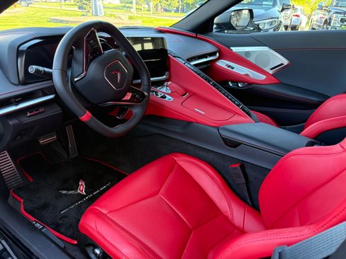 Used 2024 Chevrolet Corvette Stingray Preferred Cpe w/ 2LT RWD image 13