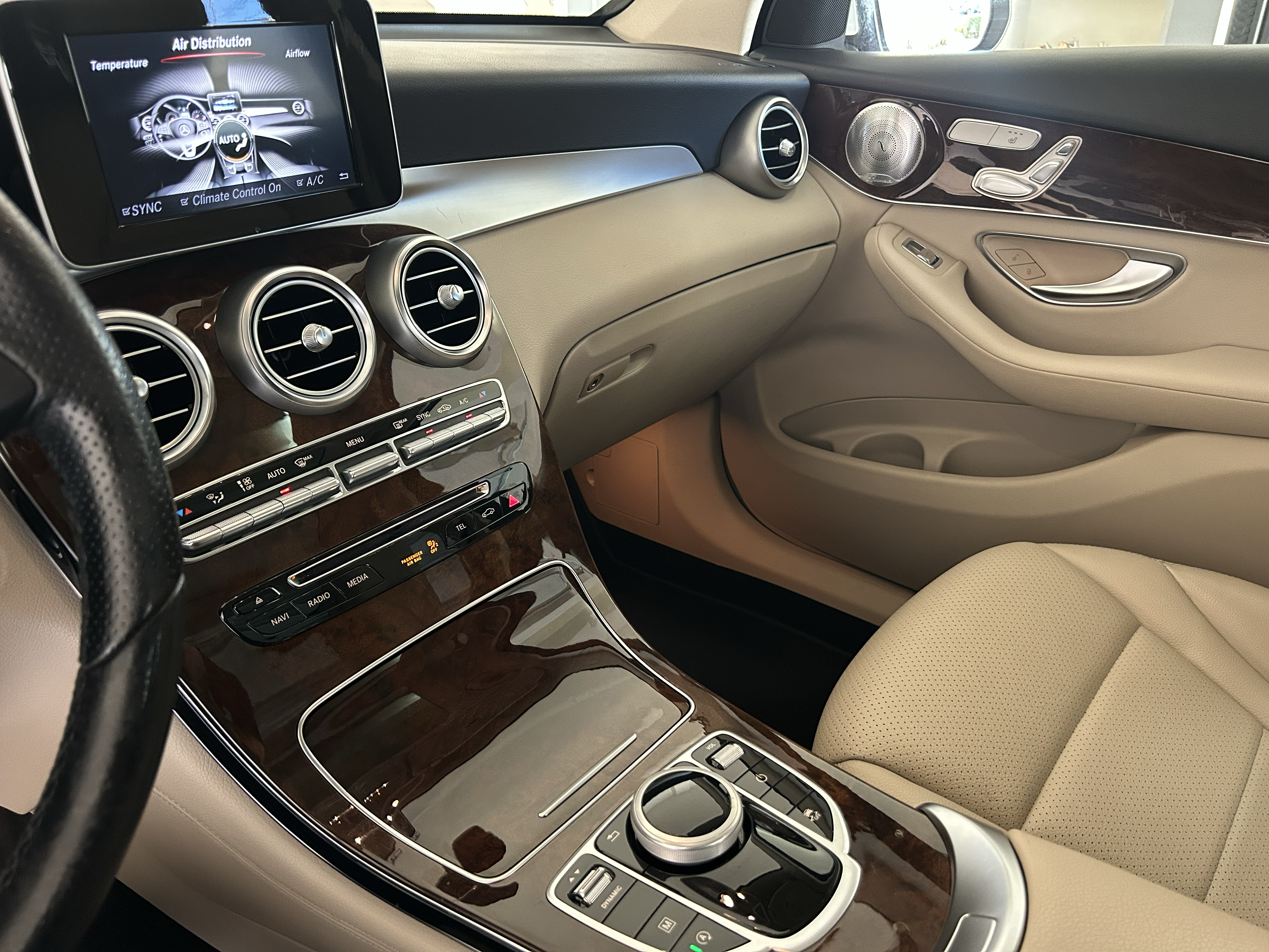 Used 2018 Mercedes-Benz GLC 300 image 20