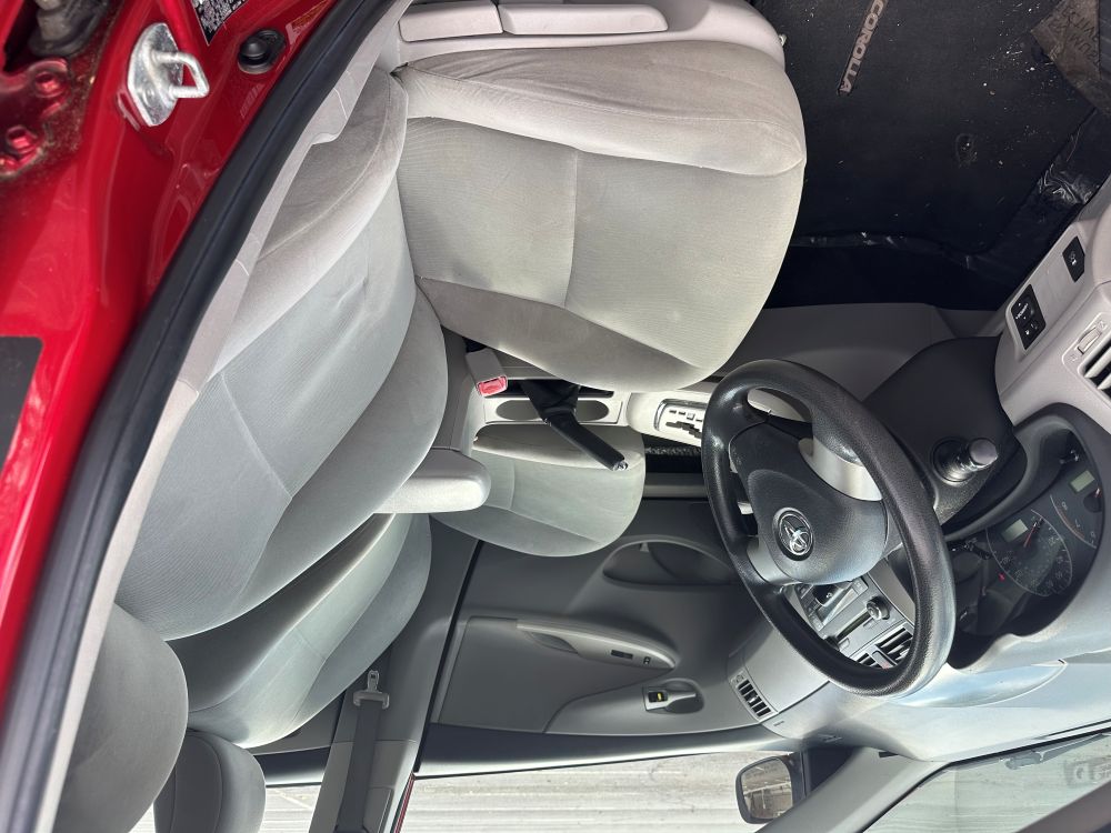 Used 2011 Toyota Corolla LE FWD image 11
