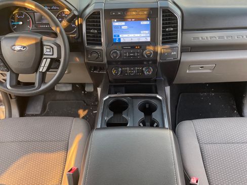 Used 2019 Ford F250 XLT w/ XLT Value Package AWD/4WD image 16